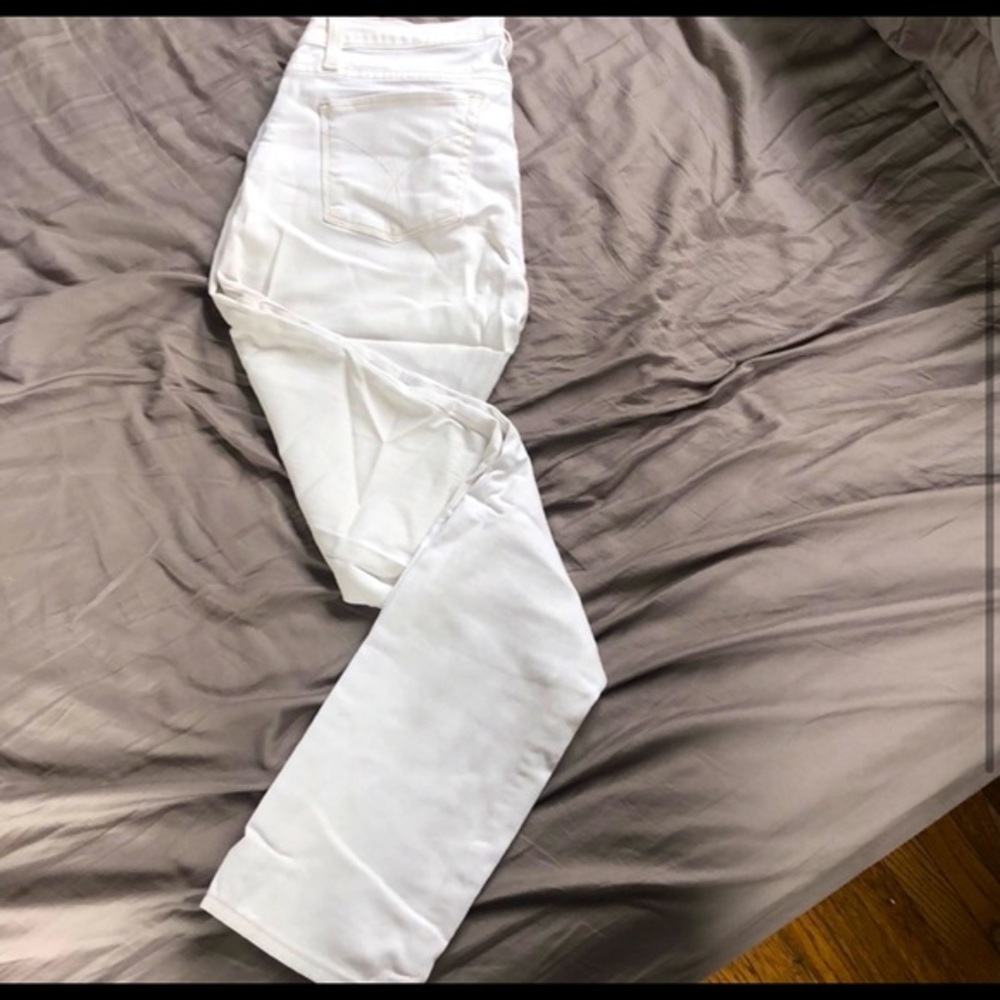 CALVIN KLEIN 🤍"the ultimate skinny" white jeans🤍